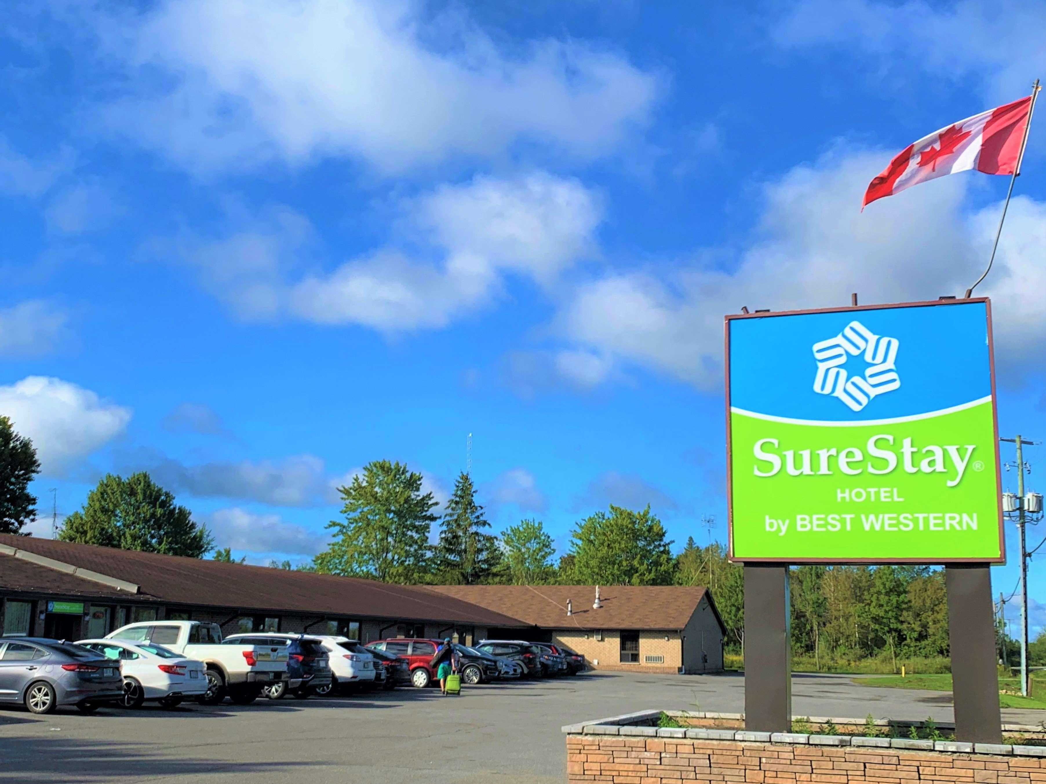 Surestay Hotel By Best Western Kemptville Exterior photo